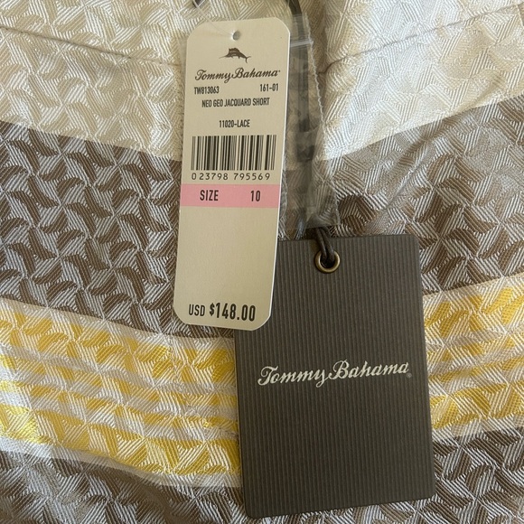 NWT Tommy Bahama Women's Shorts 100% Silk Size 10 - Picture 3 of 6